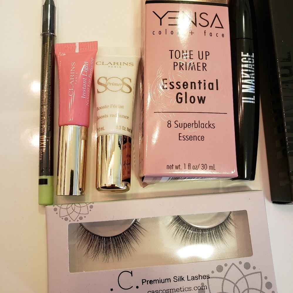 Net🎉 Makeup Bundle - Picture 2 of 4